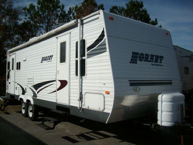 Used 2006 Keystone Hornet 27RLS Travel Trailer For Sale